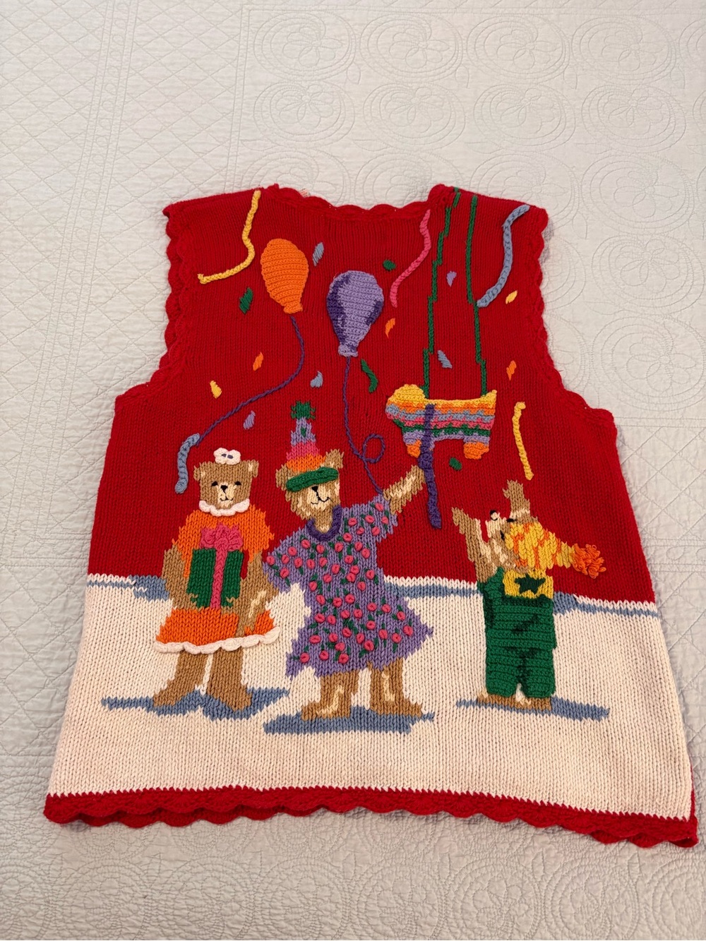 Vintage Eagle’s Eye hand knit sweater vest. Size large. - Picture 2 of 7